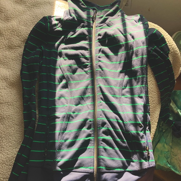 Lululemon running jacket - Picture 1 of 7